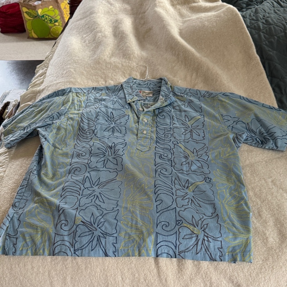 Hilo Hattie Blue and Green Floral Men's Shirt